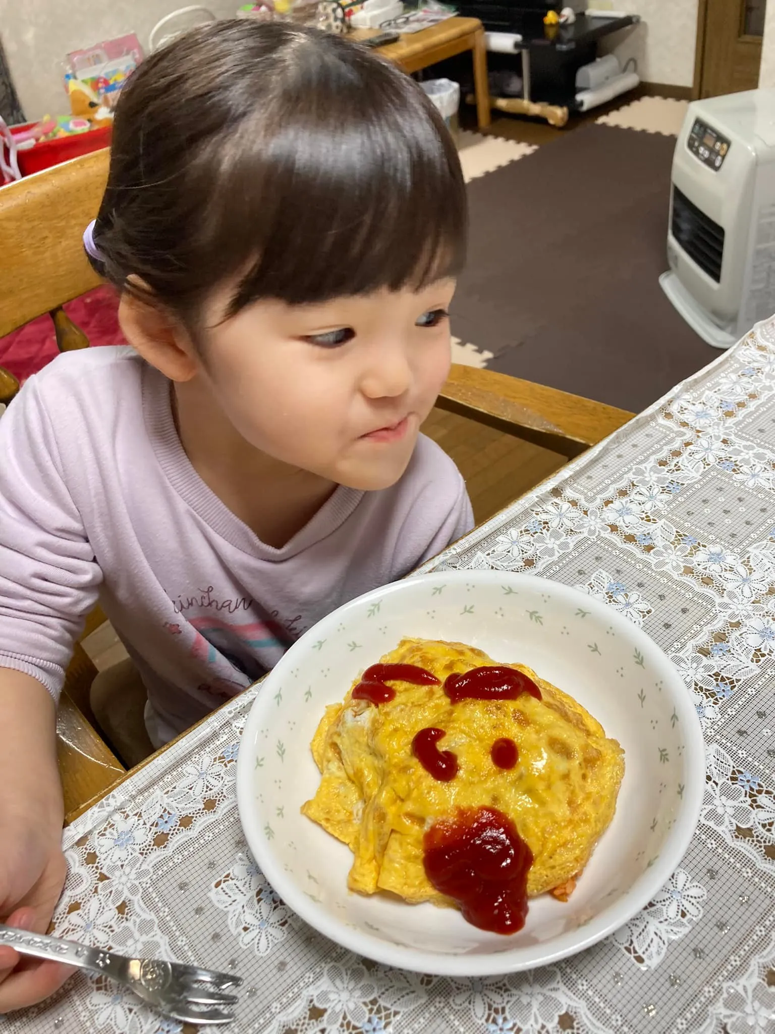 先日、数十年ぶりで、ケンタッキーフライドチキン🍗を食べました...